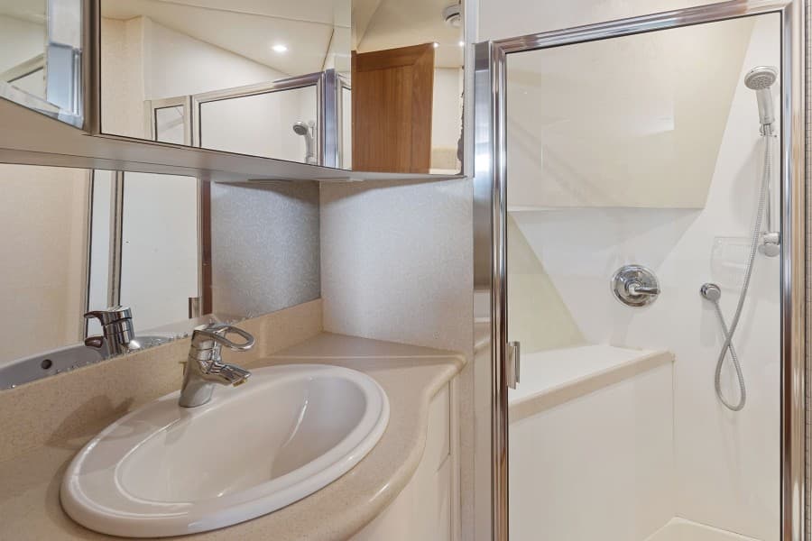 2000 Pacific Mariner 65 Motoryacht