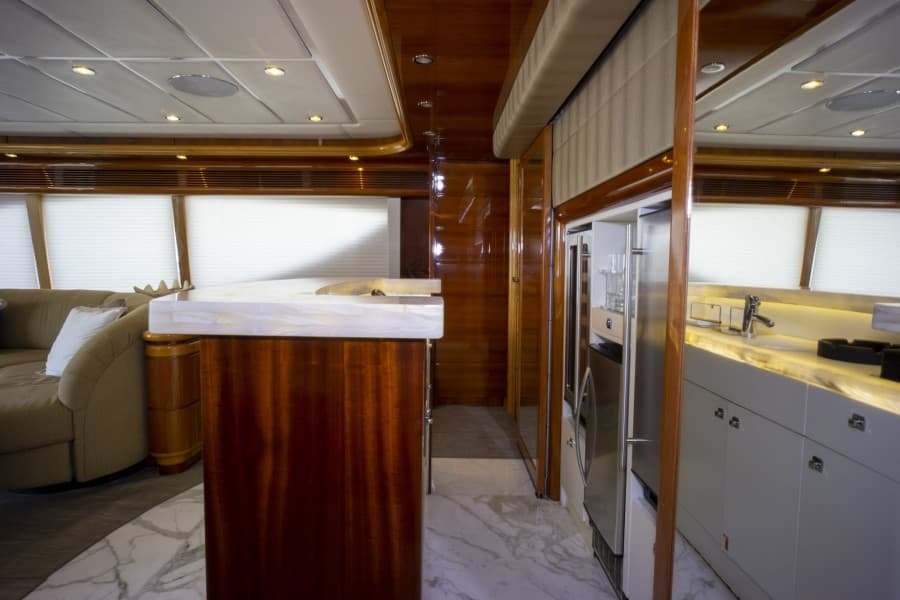 2000 Ferretti Yachts Custom Line 94