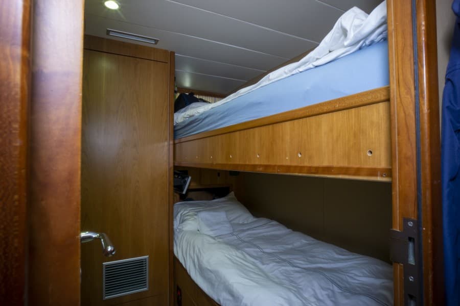 2000 Ferretti Yachts Custom Line 94