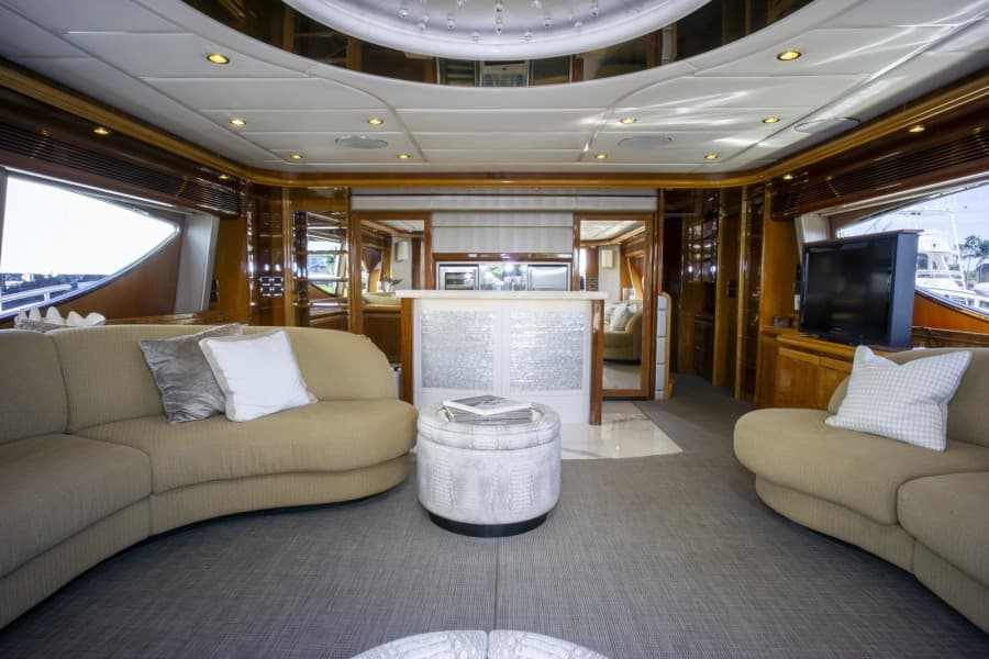 2000 Ferretti Yachts Custom Line 94