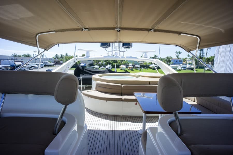 2000 Ferretti Yachts Custom Line 94