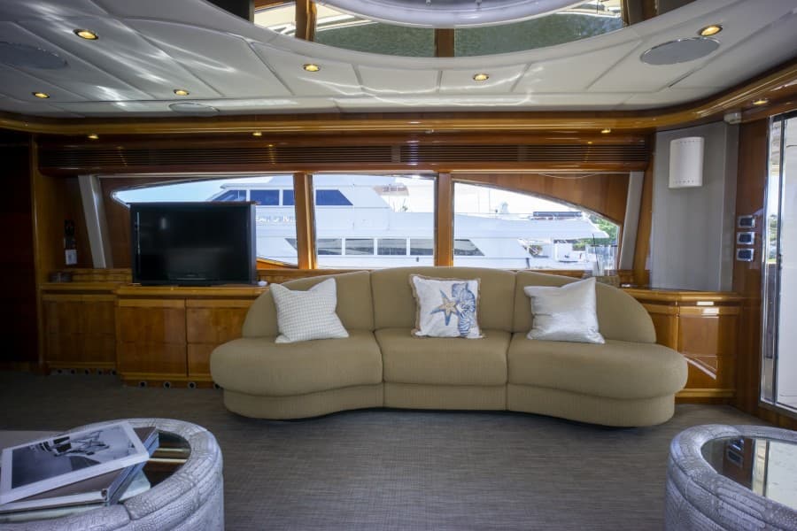 2000 Ferretti Yachts Custom Line 94