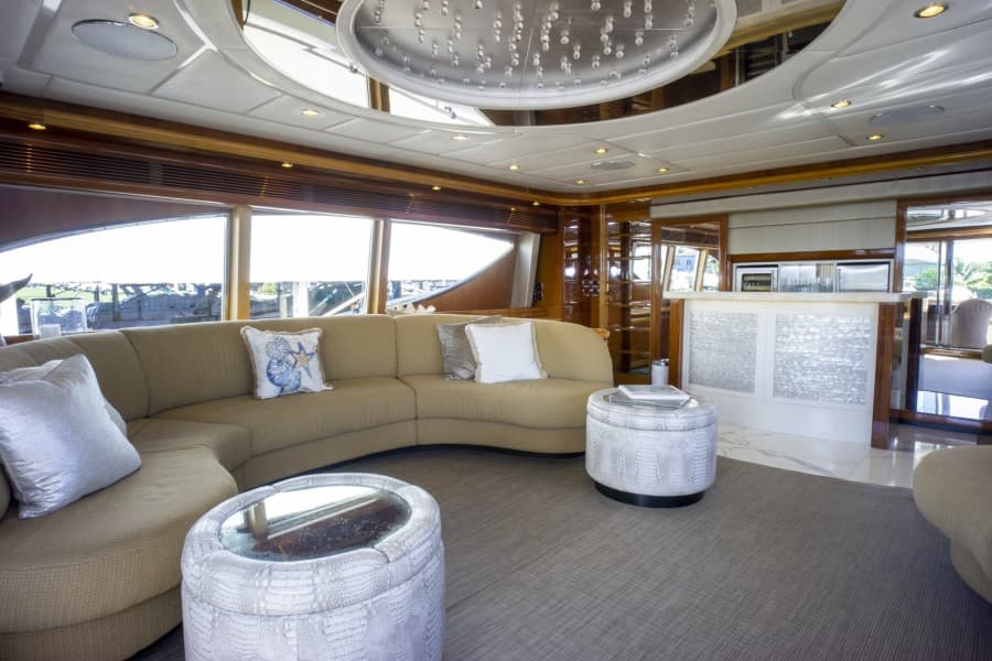 2000 Ferretti Yachts Custom Line 94