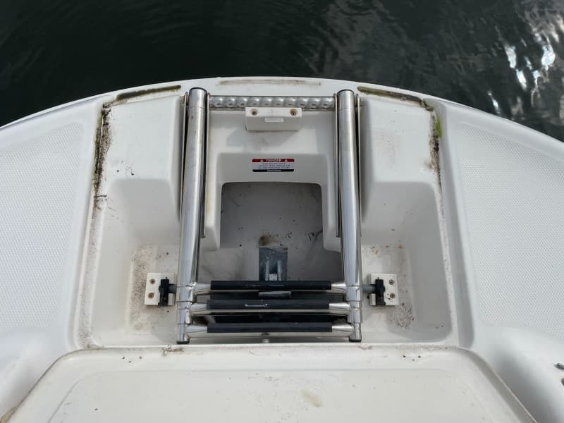 2005 Chaparral 236 Sunesta