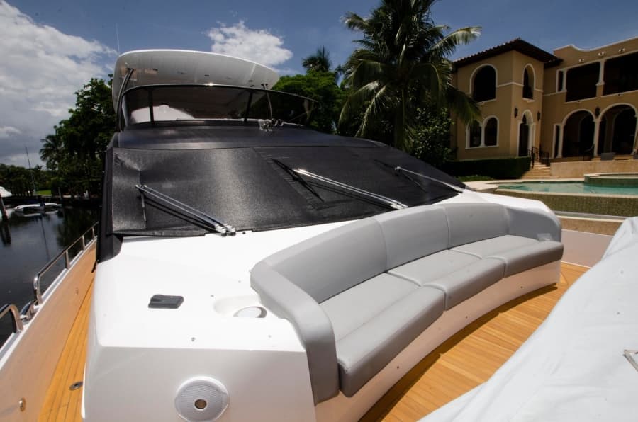 2018 Sunseeker 75 Yacht