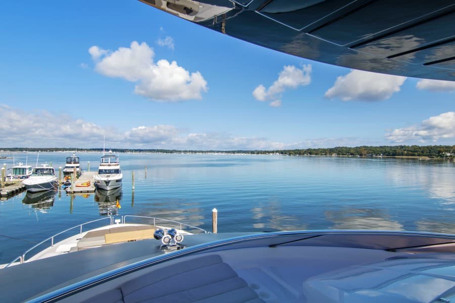 2019 Sunseeker 86 Yacht