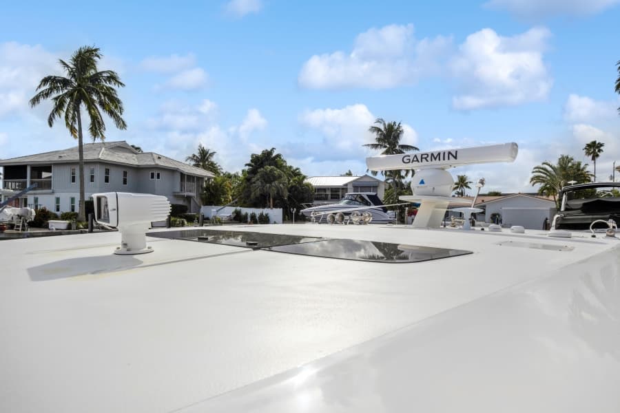 2022 Tiara Yachts 