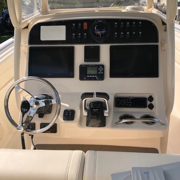 2018 Grady-White Canyon 271