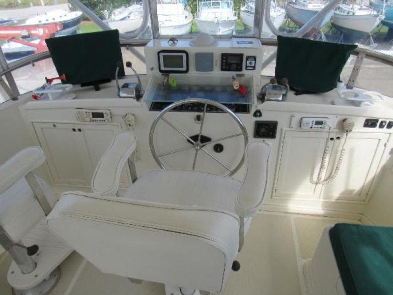 1987 Offshore Yachts Yachtfisher CPMY