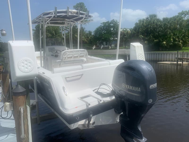 2012 Heritage Yacht 229