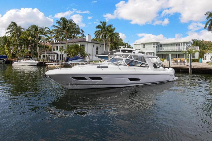 2021 Intrepid 438 Evolution