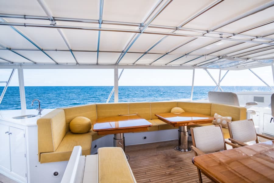 Flybridge Looking To Port