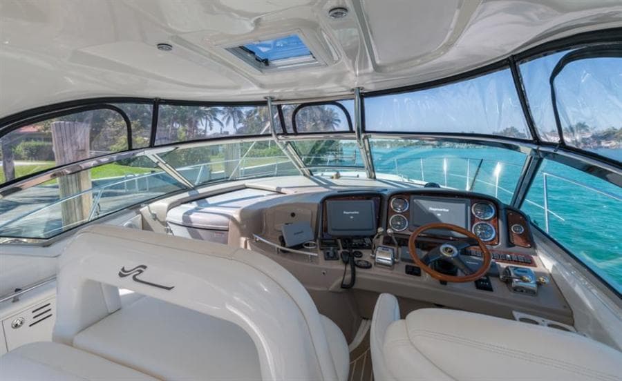 2004 Sea Ray 420 Sundancer