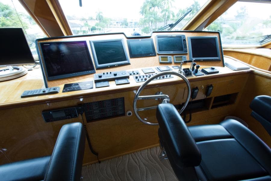 2002 President 100 Motor Yacht