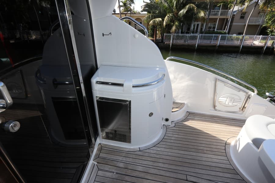 2005 Neptunus 56 Express