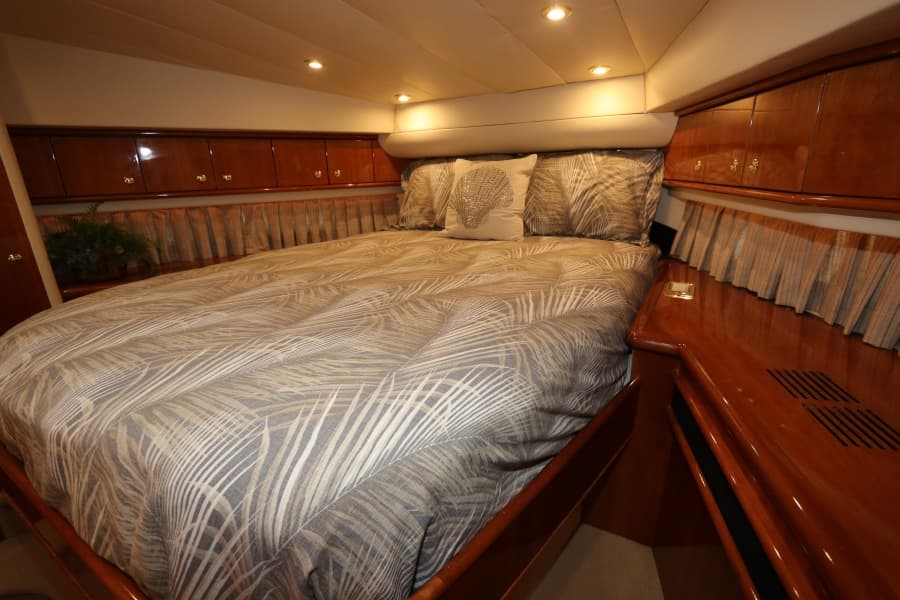 2005 Neptunus 56 Express