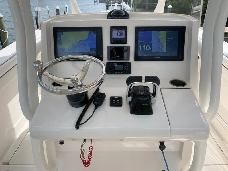 2018 Jupiter 30 HFS