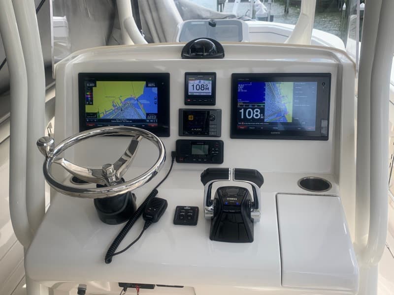 2018 Jupiter 30 HFS