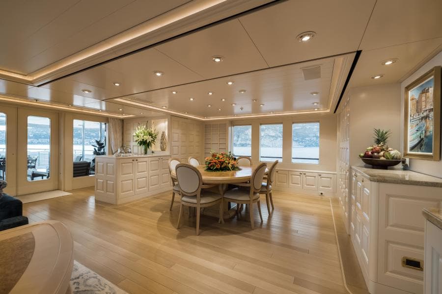 LAUREL 240'/73.15m Delta 2006/2014