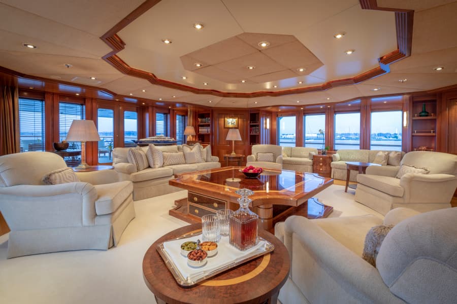 LAUREL 240'/73.15m Delta 2006/2014