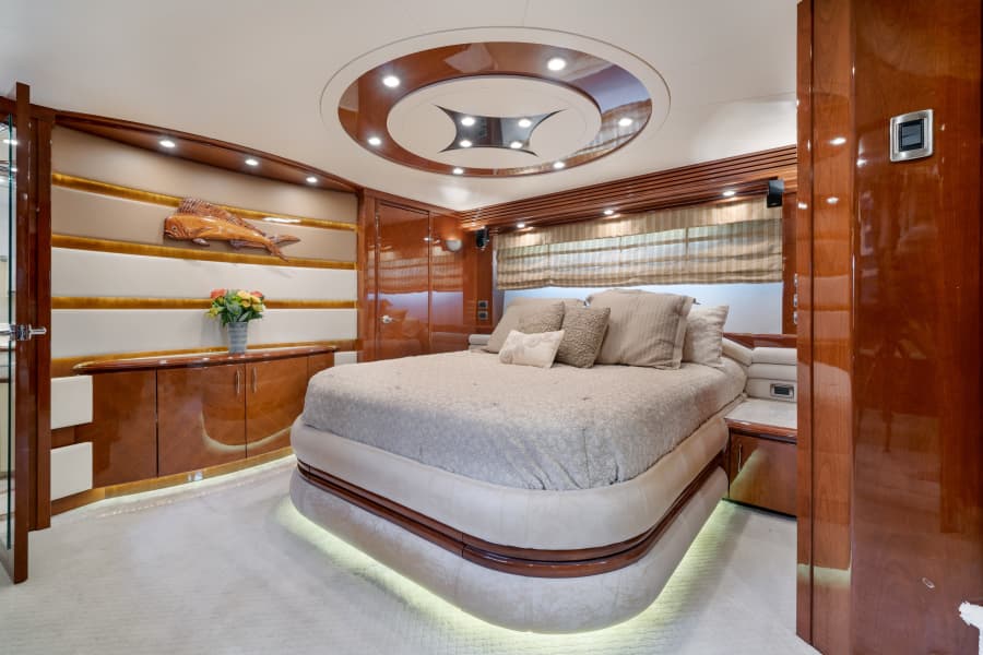 2006 Marquis 65 Pilothouse
