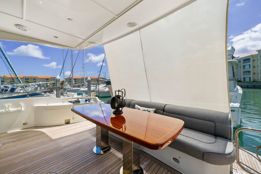 2006 Marquis 65 Pilothouse