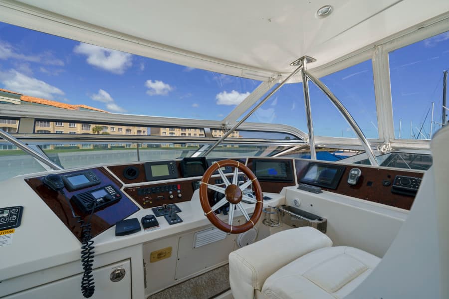 2006 Marquis 65 Pilothouse