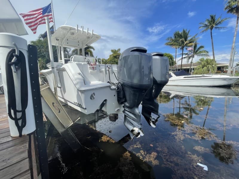 2015 Sea Hunt 27 Gamefish - engines