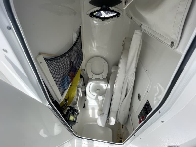 2015 Sea Hunt 27 Gamefish - head