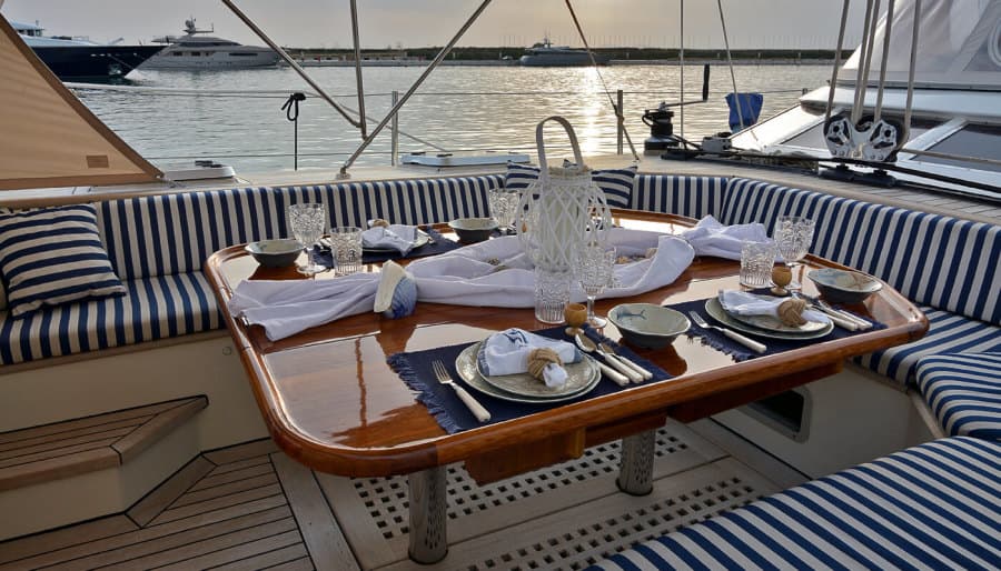 1988 Brooke Yachts 