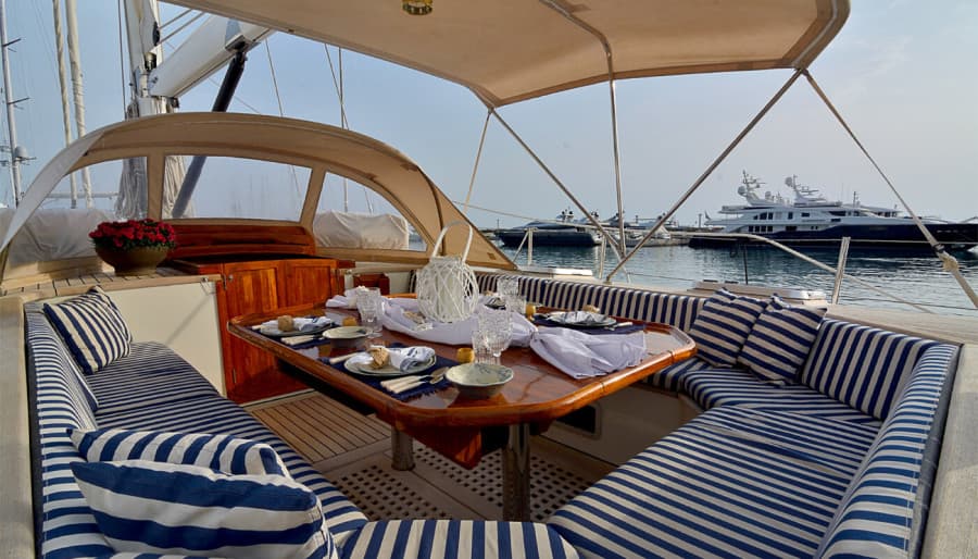 1988 Brooke Yachts 