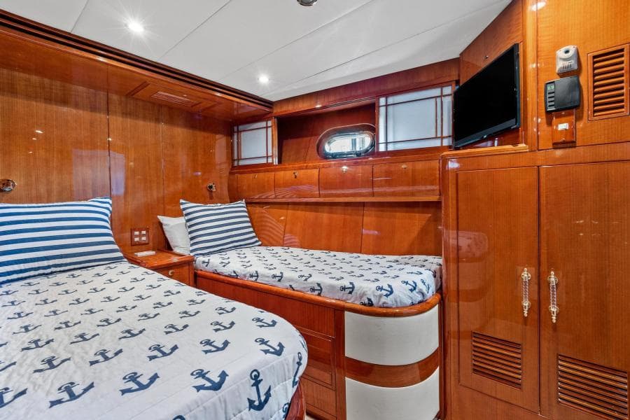 2006 Jefferson Starship Pilothouse
