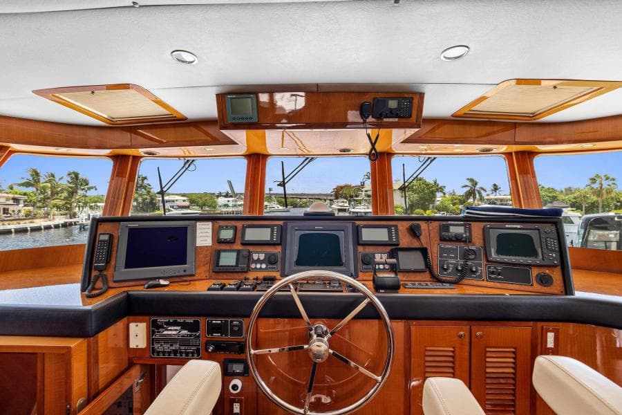 2006 Jefferson Starship Pilothouse