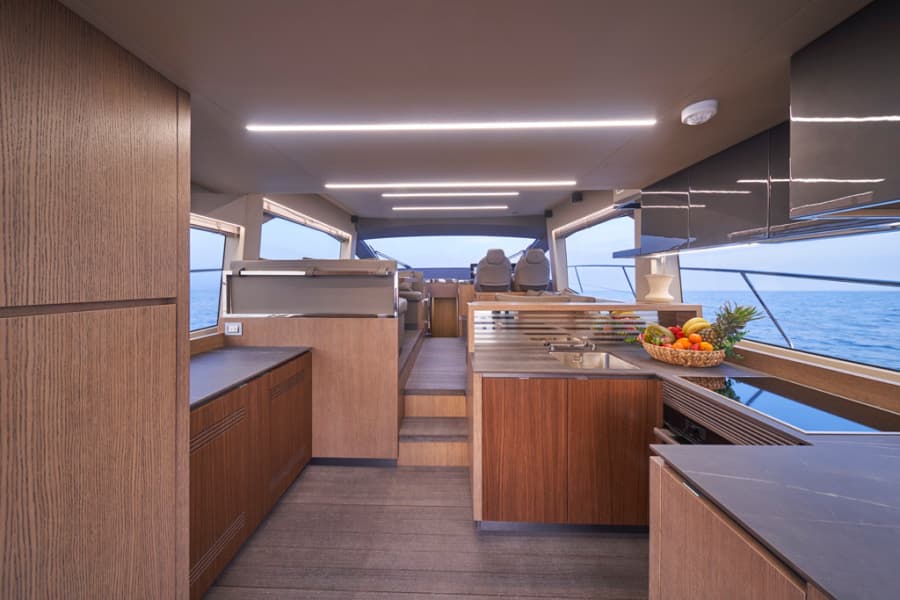 2022 Astondoa 52 Flybridge