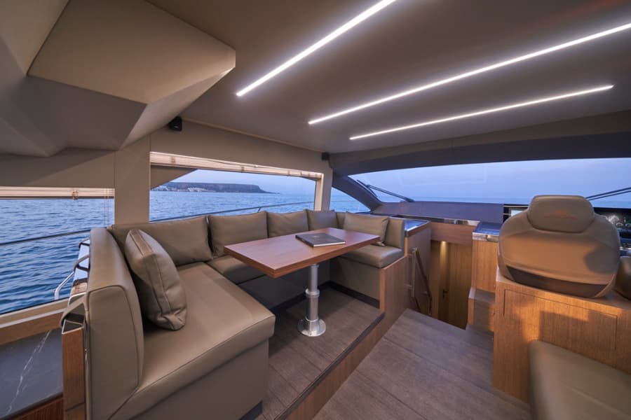 2022 Astondoa 52 Flybridge