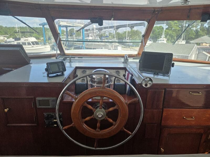 1966 Trumpy 55