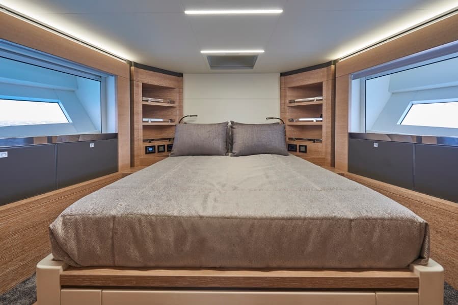 2022 Astondoa 66 Flybridge