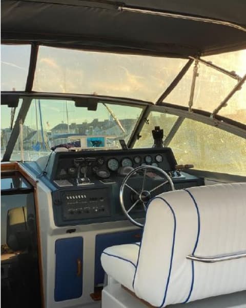 1988 Sea Ray 340 Express Cruiser