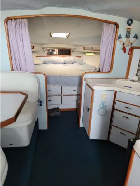 1988 Sea Ray 340 Express Cruiser