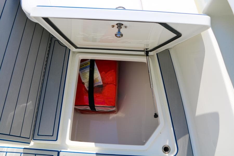 2016 SeaVee 390Z