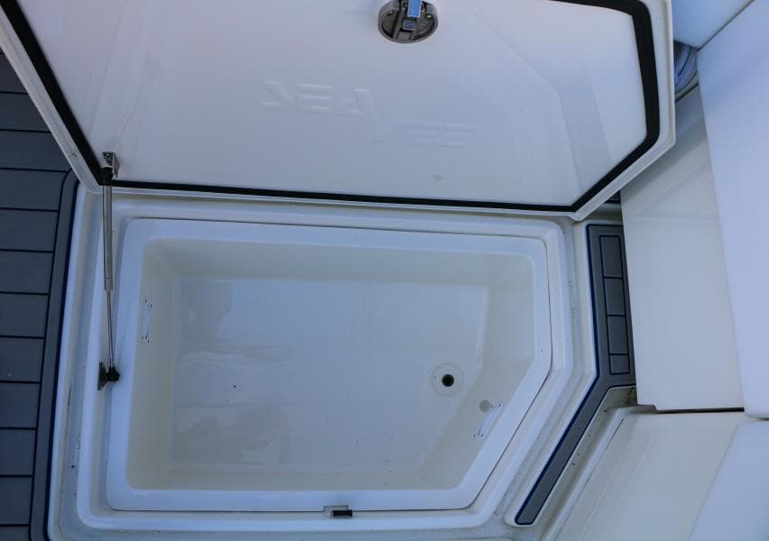 2016 SeaVee 390Z