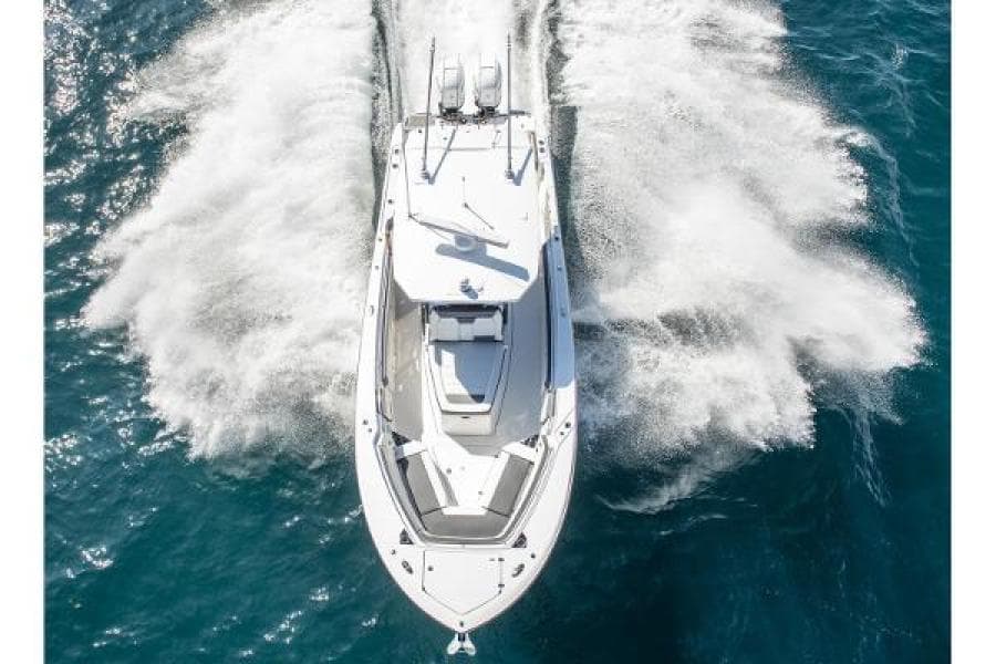2020 Blackfin 332 CC