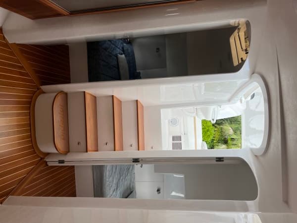 2019 Intrepid 475 Sport Yacht