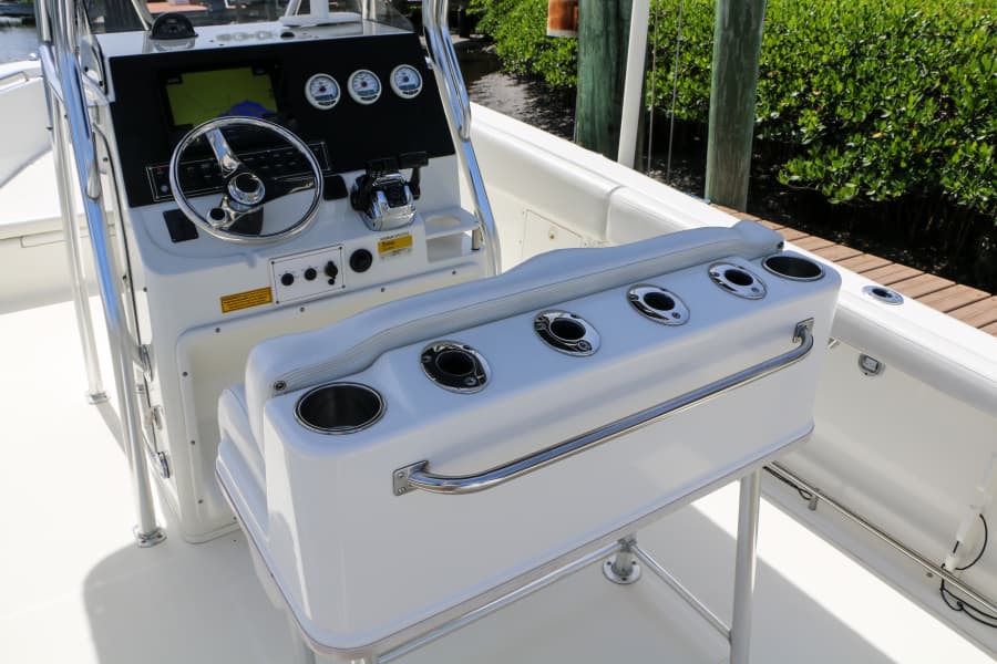 2006 Triton 24