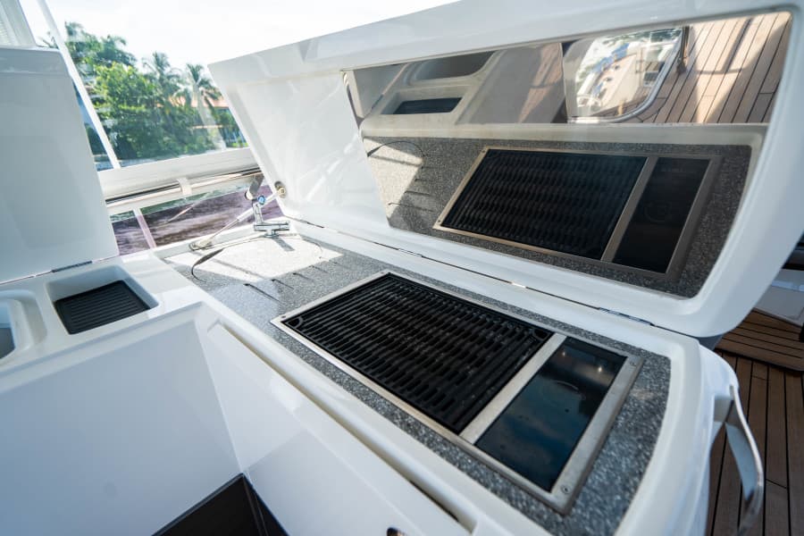 2018 Princess F62