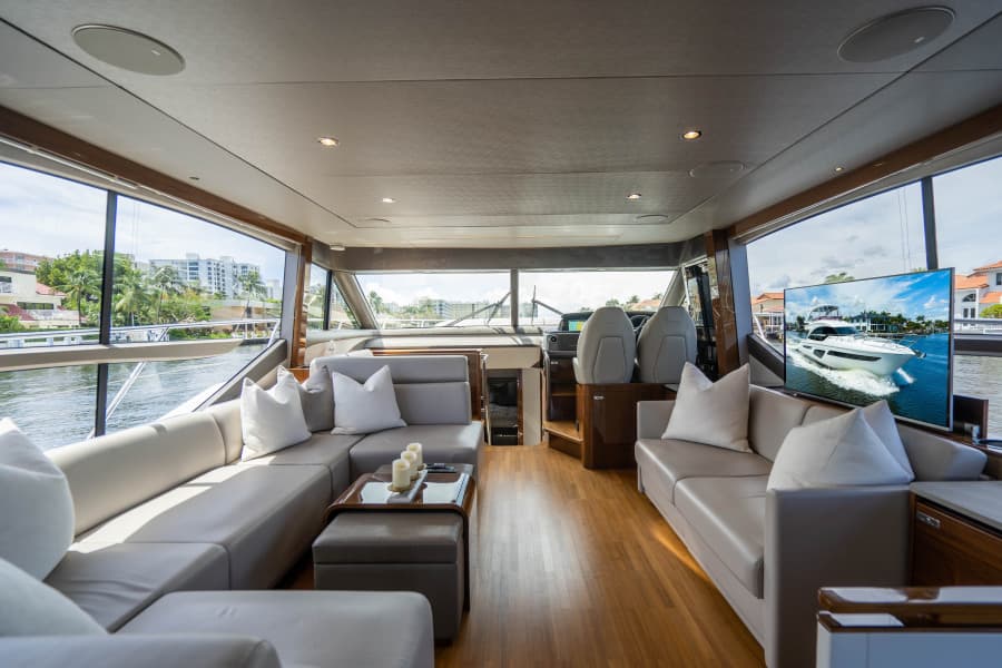 2018 Princess F62
