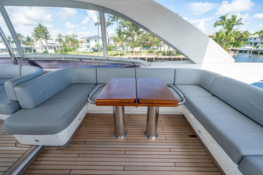 2018 Princess F62