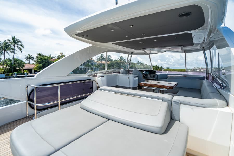 2018 Princess F62