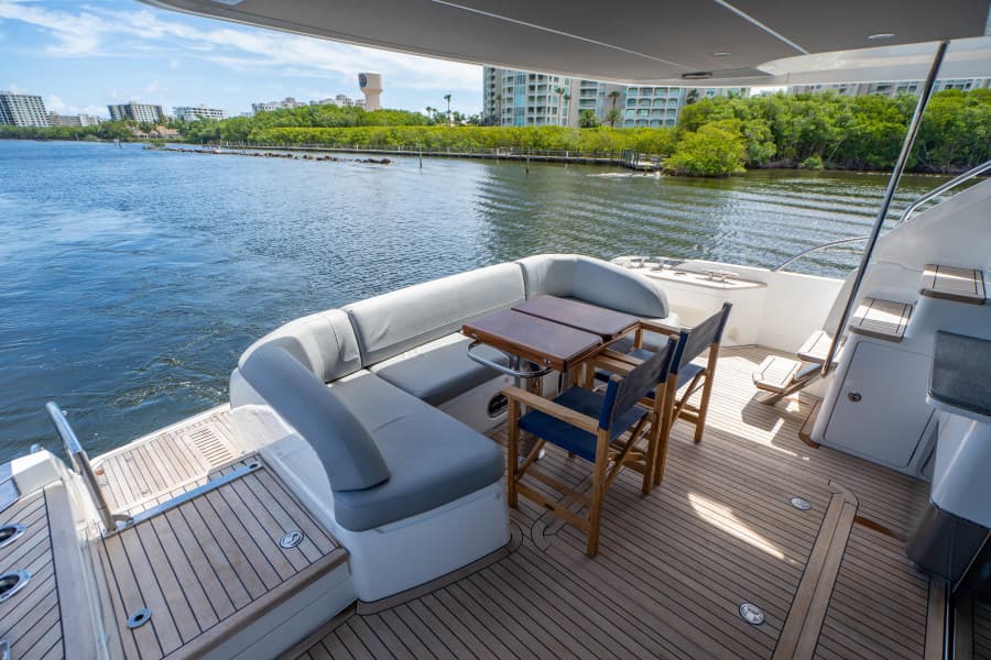 2018 Princess F62