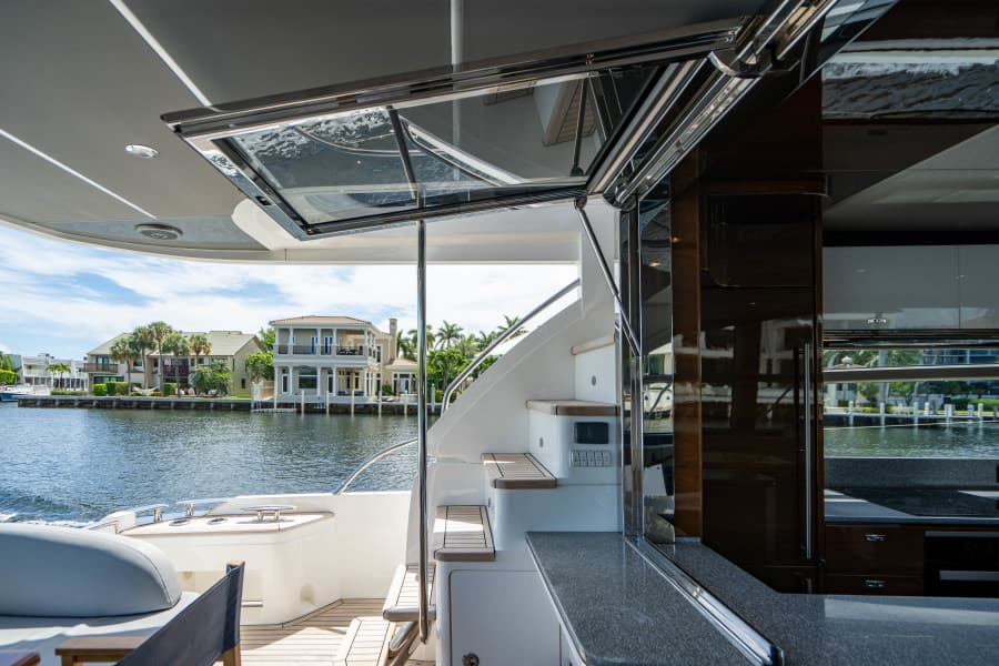 2018 Princess F62